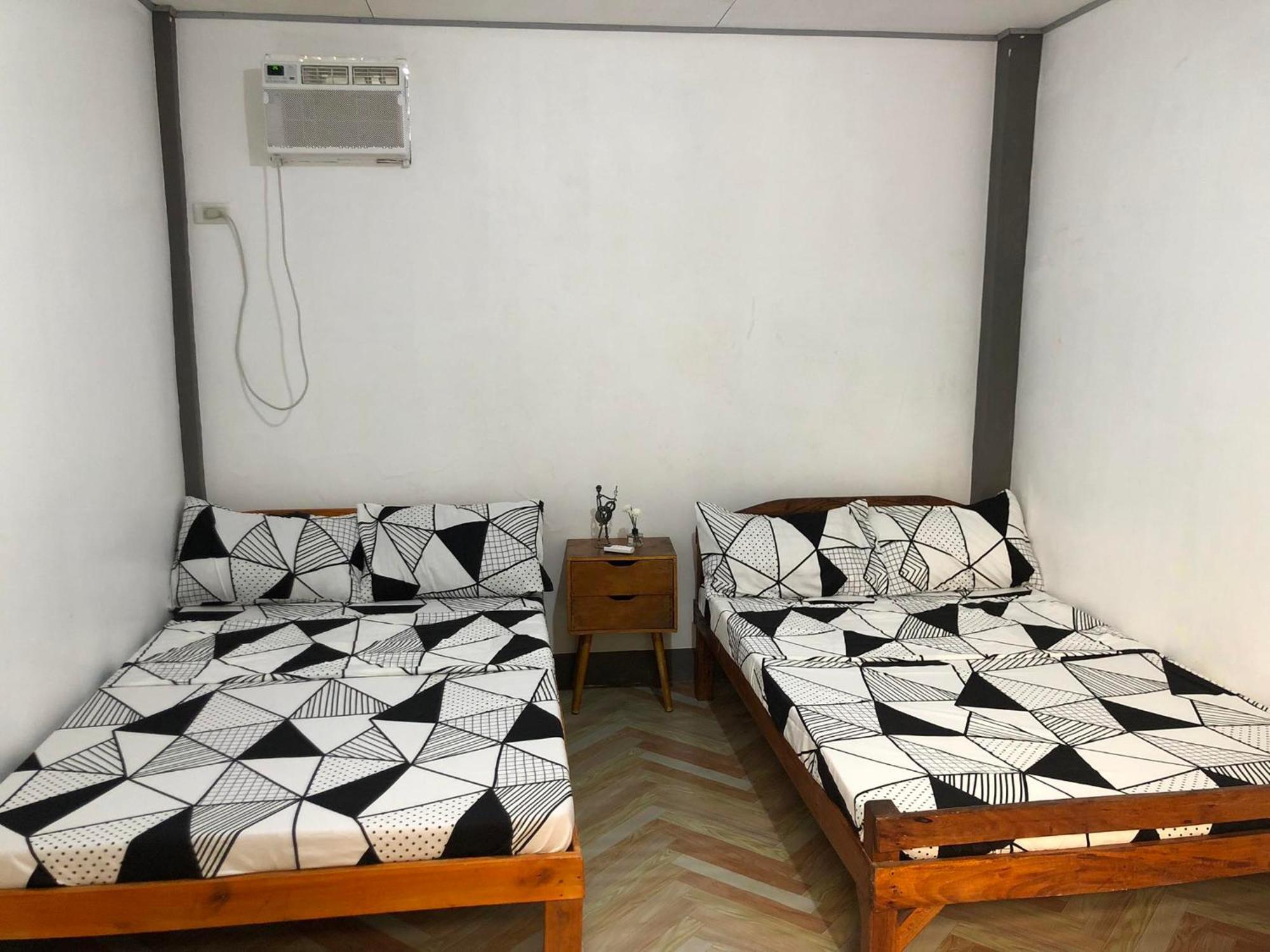 Traditional Private Guesthouse In Patar Beach Bolinao Экстерьер фото